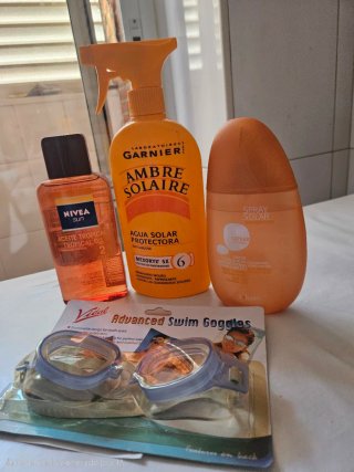 Lote Protector Solar, Gafas y cinta portaobjetos