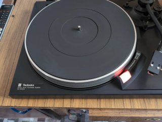 Giradischi Technics SL-2000 nero/argento