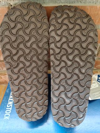 Zuecos Birkenstock Beige/Marrón