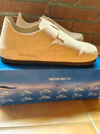 Zuecos Birkenstock Beige/Marrón