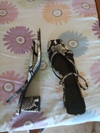 Sandalias serpiente talla 41