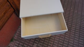 Mesita de noche blanca y madera 43x30x51cm
