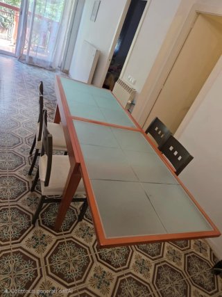 Mesa extensible comedor y 4 sillas