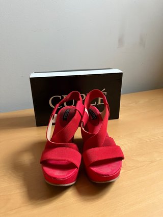 Tacones Cuplé Rojos
