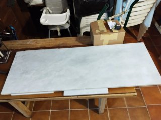 Cubiertas de mármol para mesillas y coqueta