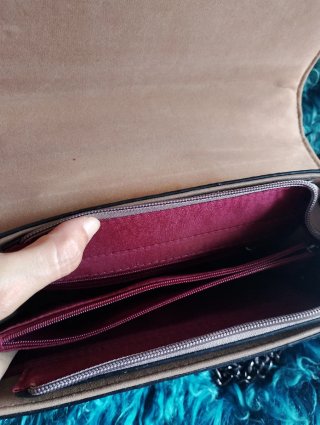 Bolso de terciopelo con pedrería
