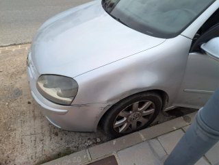 Volkswagen Golf 2004