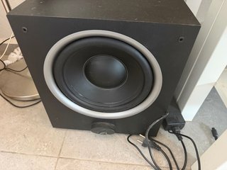 Barra de sonido Focal negra
