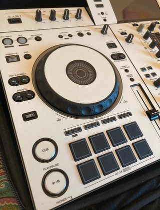 Pioneer DJ RX2