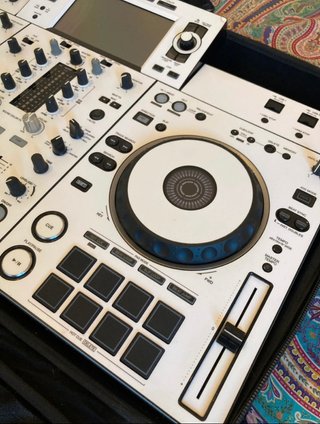 Pioneer DJ RX2