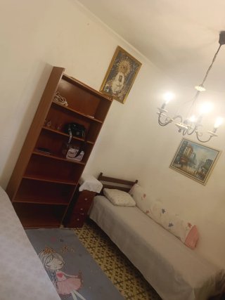 Habitación va a alquilar en el centro de Sevilla