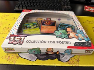 🇪🇸 Colección Pokemon 151 con Póster