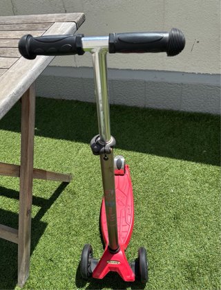 Patinete infantil 3 ruedas rojo Marca Micro