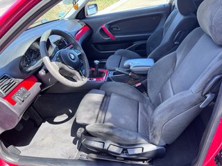 BMW 318ti 2003