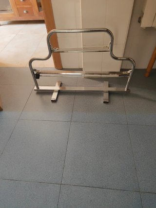 Porta rollo papel regalo cromado