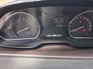 Peugeot 2008 2013