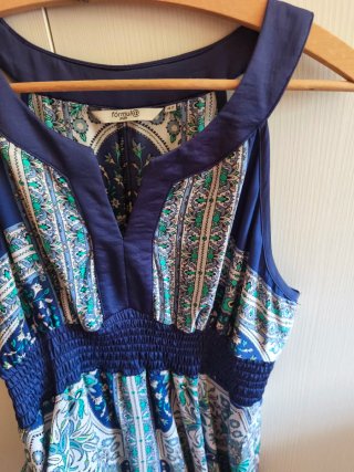 Vestido Fórmula Joven estampado