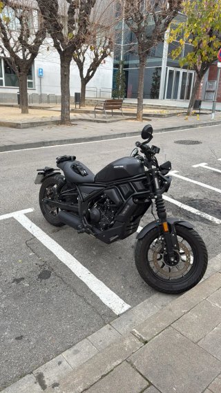 Zontes 125 Custom Negra