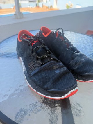 Under Armour Speedform AMP Negro