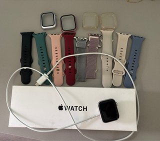 Apple Watch SE 2ª Gen 40mm GPS Plata