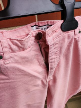 Pantalón vaquero rosa Naf Naf Talla 42