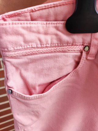 Pantalón vaquero rosa Naf Naf Talla 42