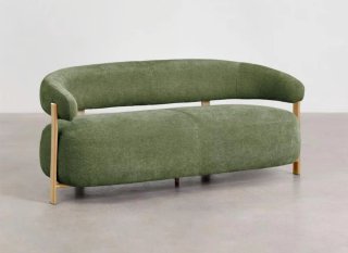 Sofá verde de chenilla con estructura de madera