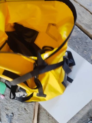 Bolso Estanco Moto 66L Impermeable nuevo sin estre