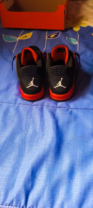 Air Jordan IV Negro Rojo