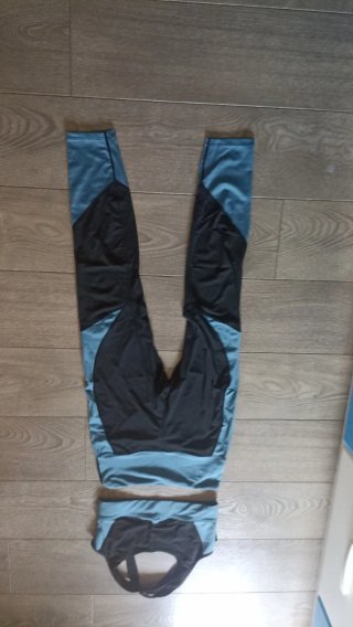 Set di abbigliamento sportivo da donna nero