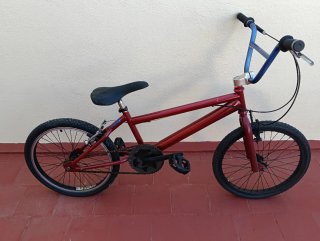 Bicicleta BMX Monty Roja