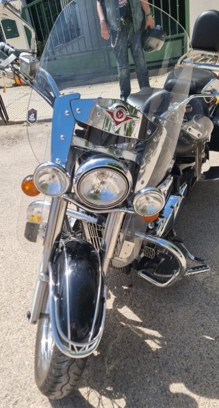 Kawasaki Vulcan 900 Classic Negra