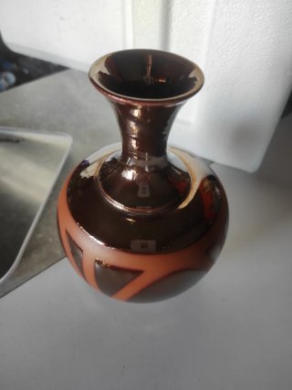 Jarrón de cerámica con acabado metálico años 80