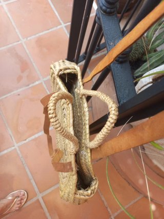 Bolso de paja redondo para verano