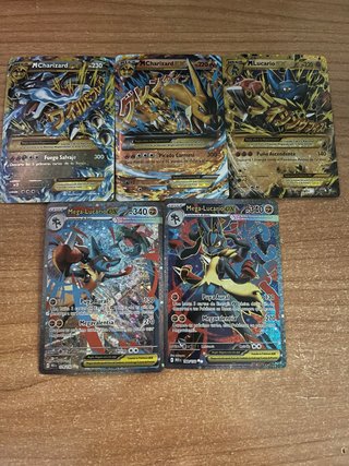 Cartas Fanmade Mega Charizard y Mega Lucario
