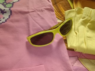 Lote Ropa Niña Talla 7/8..regalo de gafas de sol .