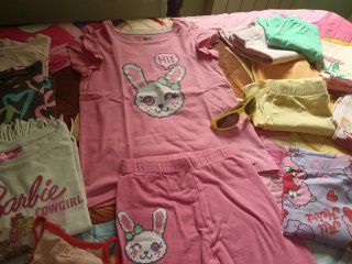 Lote Ropa Niña Talla 7/8..regalo de gafas de sol .