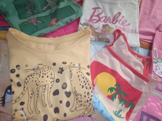 Lote Ropa Niña Talla 7/8..regalo de gafas de sol .
