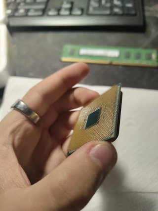 AMD Ryzen 3 PRO 5350G (leggi descrizione)