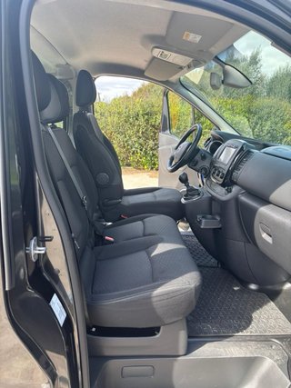 Vivaro Biturbo 2016