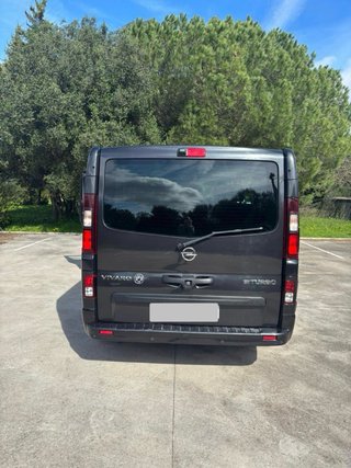 Vivaro Biturbo 2016