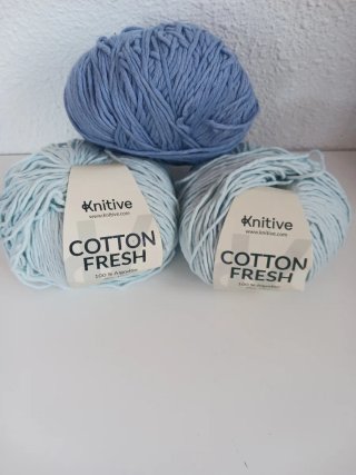 2 ovillos algodón Cotton Fresh celeste Knitive