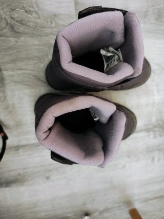 Botas de montaña para niño talla 28