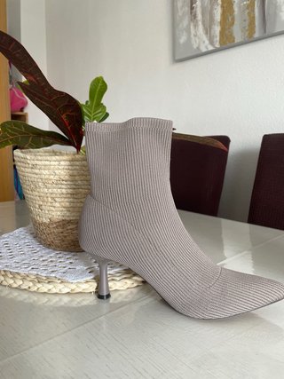 Botines de punto beige/gris