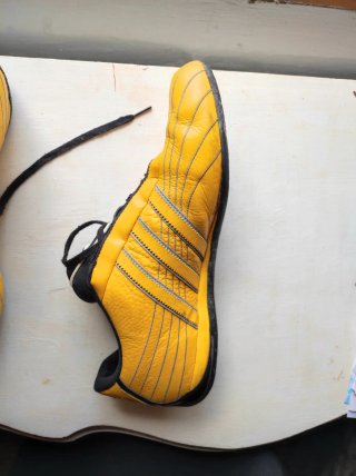 Adidas Goodyear Race Vintage Talla 44 Amarillas