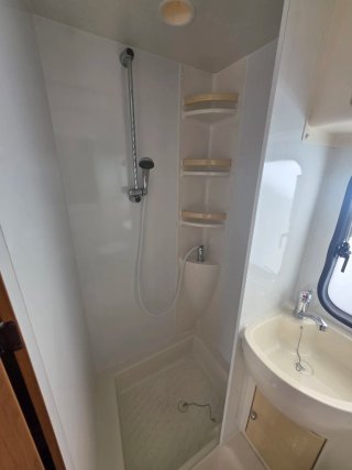Autocaravana perfilada Garaje