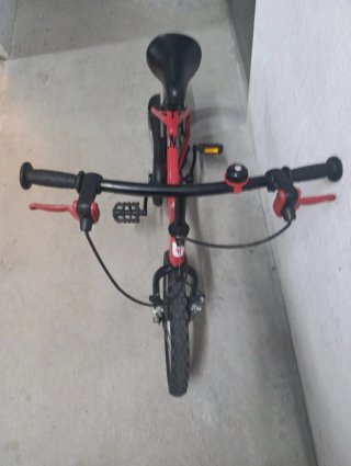 Bicicleta infantil Btwin roja 16 pulgadas