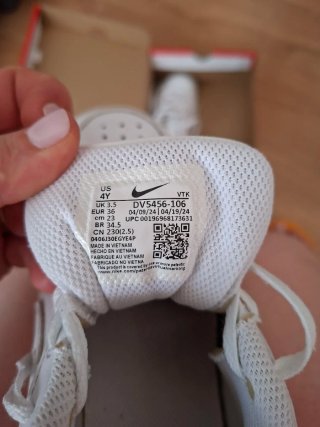 Zapatillas Nike niño talla 36 blancas