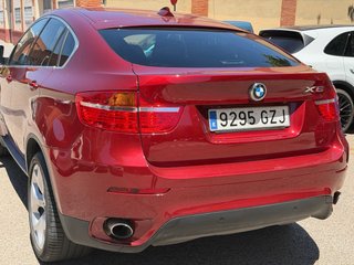 BMW X6 2011