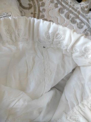 Falda blanca bordada M